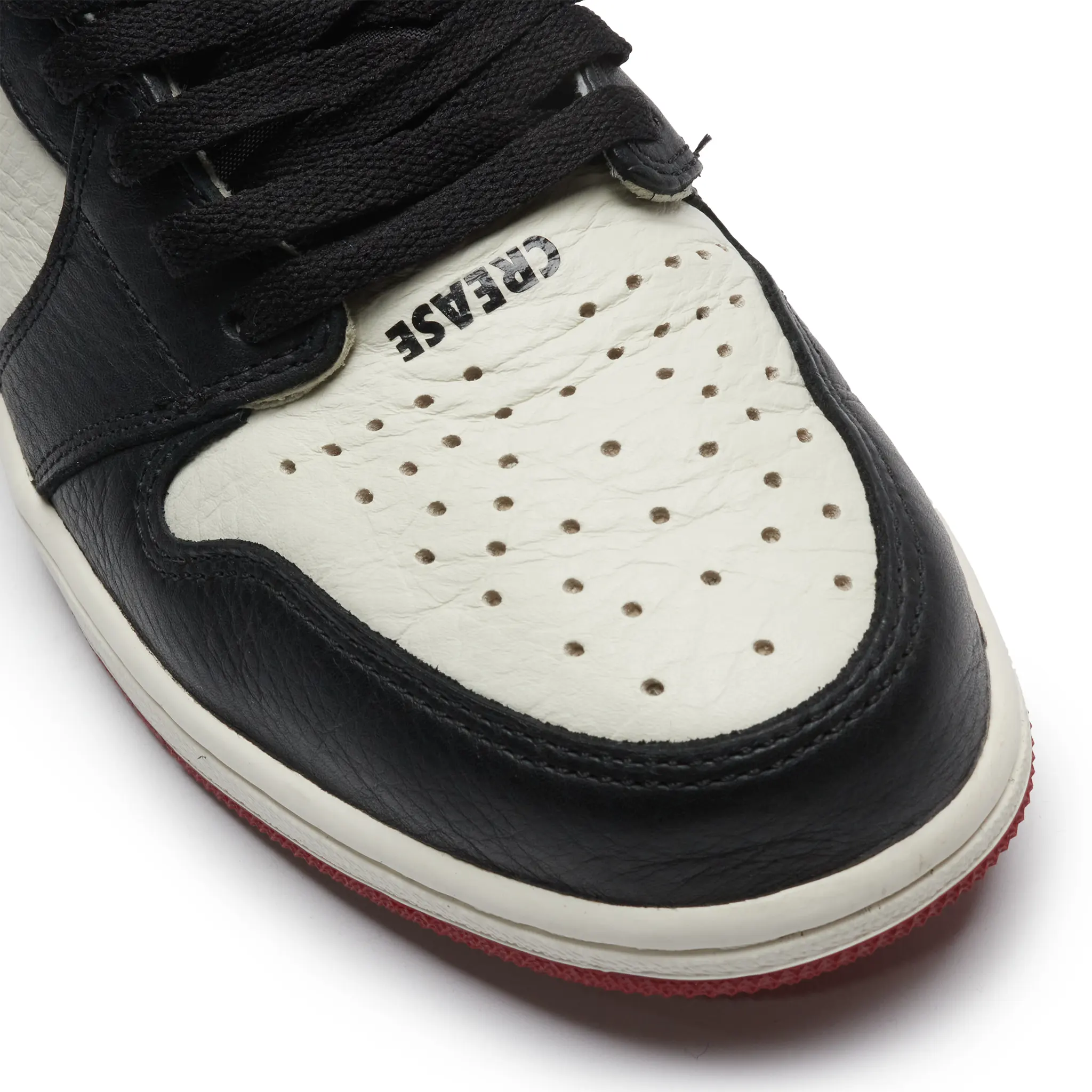 Toe view of Preloved - Air Jordan 1 Retro High OG 'Not For Resale'